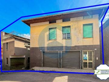 Casa indipendente in vendita a Ono San Pietro BS