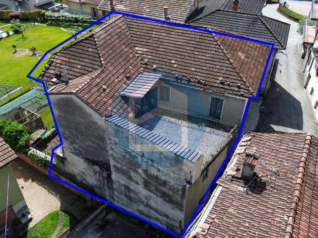 Casa indipendente in vendita a Ono San Pietro BS