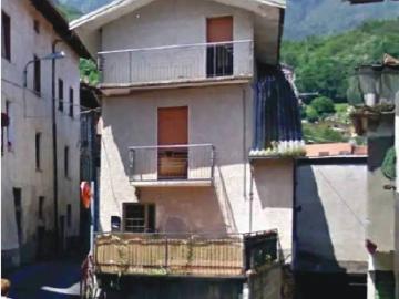 Casa indipendente in vendita a Ono San Pietro BS