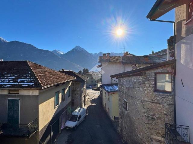 Casa indipendente in vendita a Ono San Pietro BS