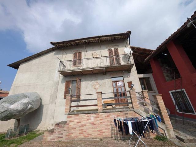 Casa indipendente in vendita a Odalengo Piccolo AL