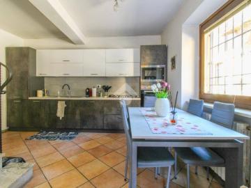Casa indipendente in vendita a Odolo BS