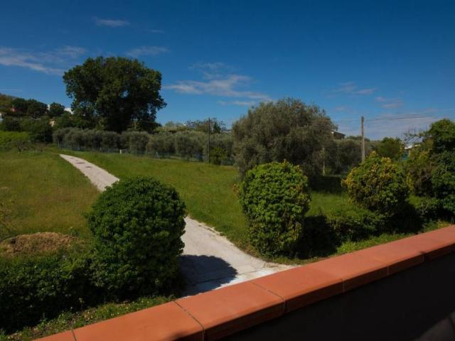Villa in vendita a Offagna AN
