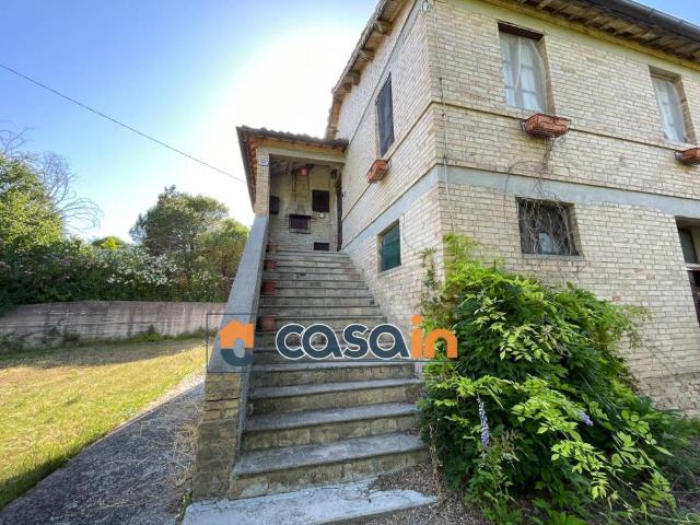 Casa indipendente in vendita a Offida AP