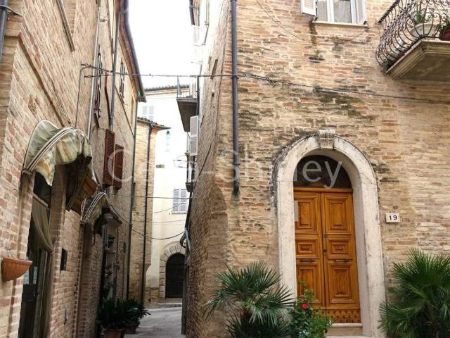 Casa indipendente in vendita a Offida AP