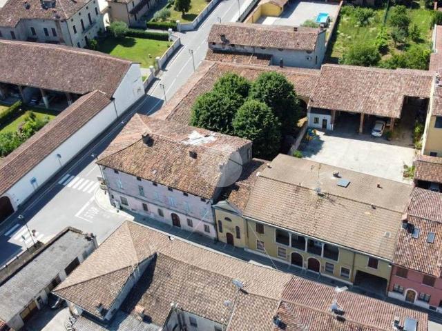 Casa indipendente in vendita a Offlaga BS