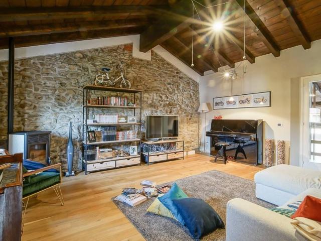 Casa indipendente in vendita a Oggiono LC