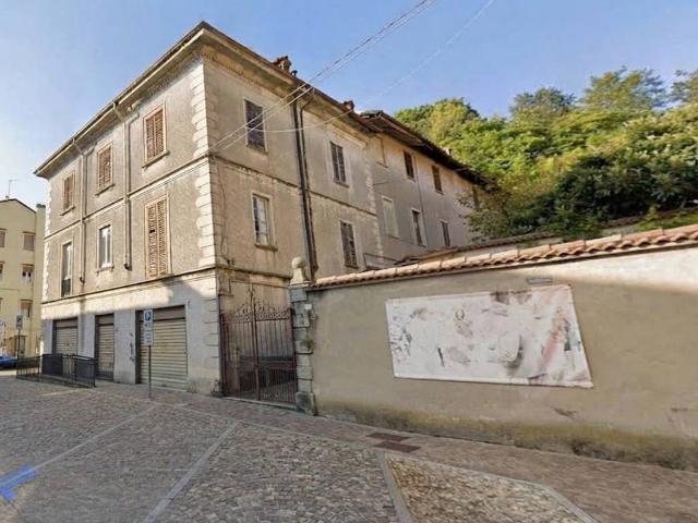 Casa indipendente in vendita a Oggiono LC