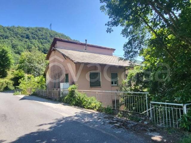 Casa indipendente in vendita a Ognio, Neirone