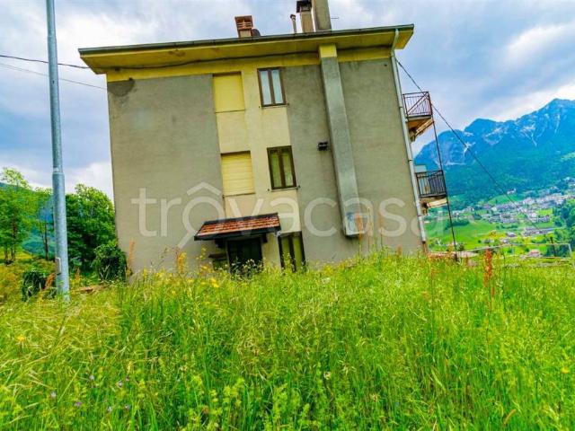 Casa indipendente in vendita a Oltre il Colle via Teggiolo, Zorzone
