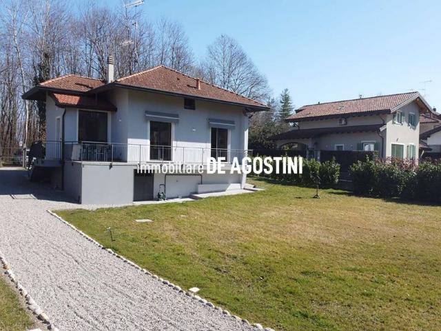 Casa indipendente in vendita a Oleggio Castello NO