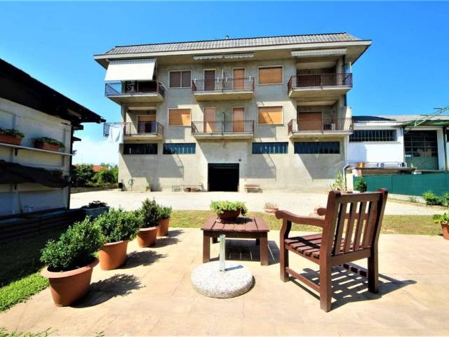 Casa indipendente in vendita a Oleggio NO