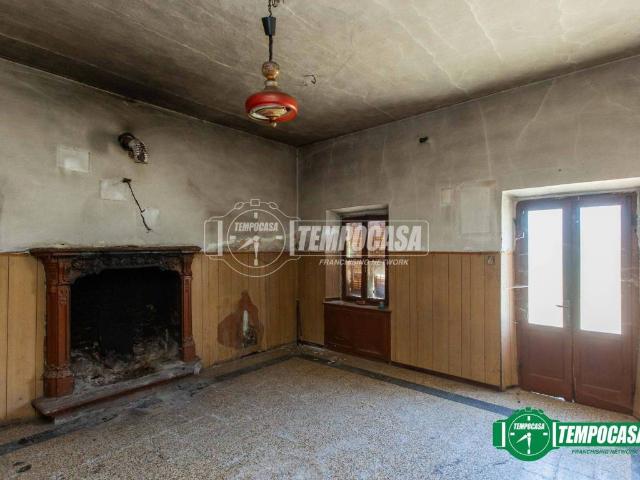 Casa indipendente in vendita a Oleggio NO