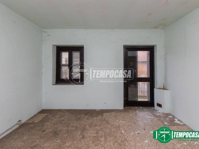 Casa indipendente in vendita a Oleggio NO
