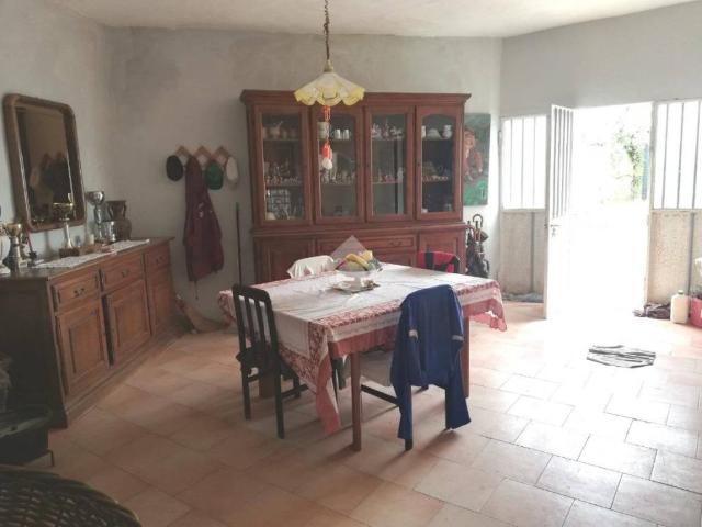 Casa indipendente in vendita a Olevano Romano RM