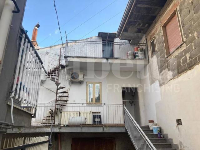 Casa indipendente in vendita a Olevano sul Tusciano SA