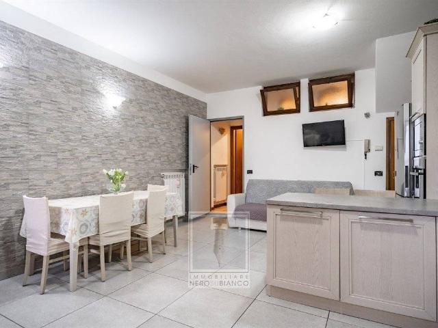 Casa indipendente in vendita a Olginate LC