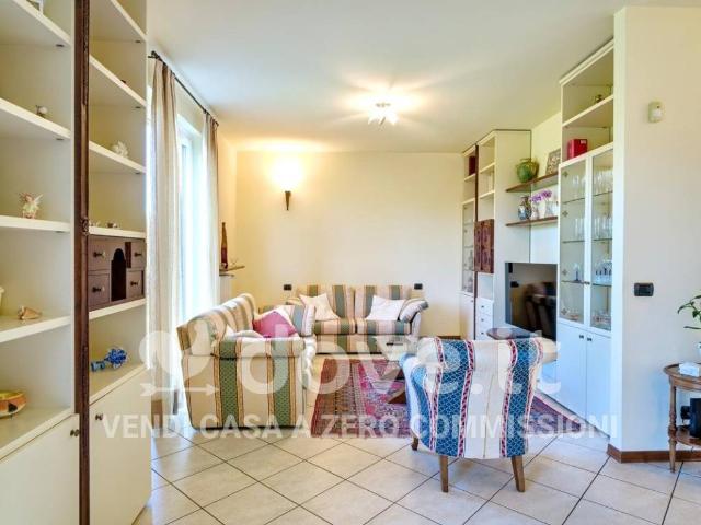 Casa indipendente in vendita a Olgiate Comasco CO