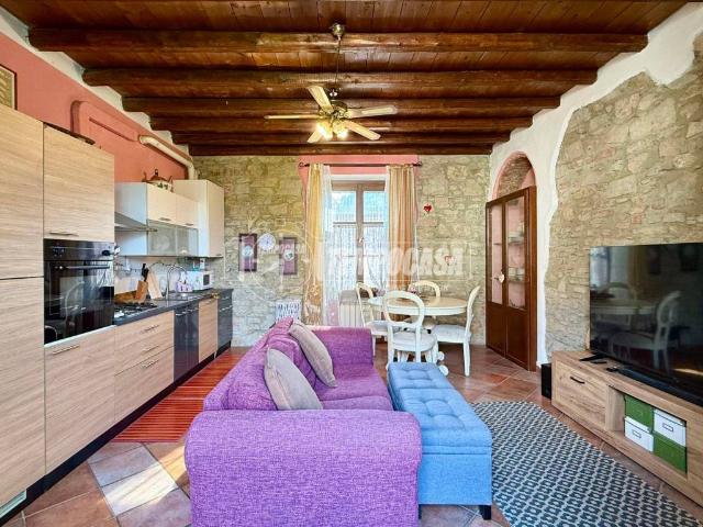 Casa indipendente in vendita a Olgiate Molgora LC