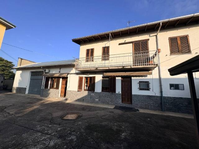 Casa indipendente in vendita a Olgiate Olona VA