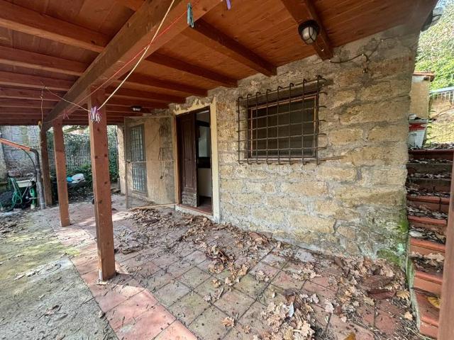 Casa indipendente in vendita a Orte VT