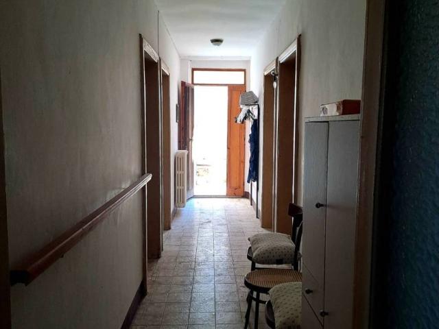 Casa indipendente in vendita a Ortezzano FM