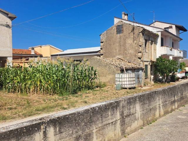 Casa indipendente in vendita a Ortona CH