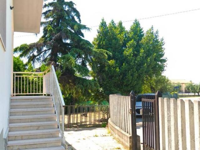 Casa indipendente in vendita a Ortona CH
