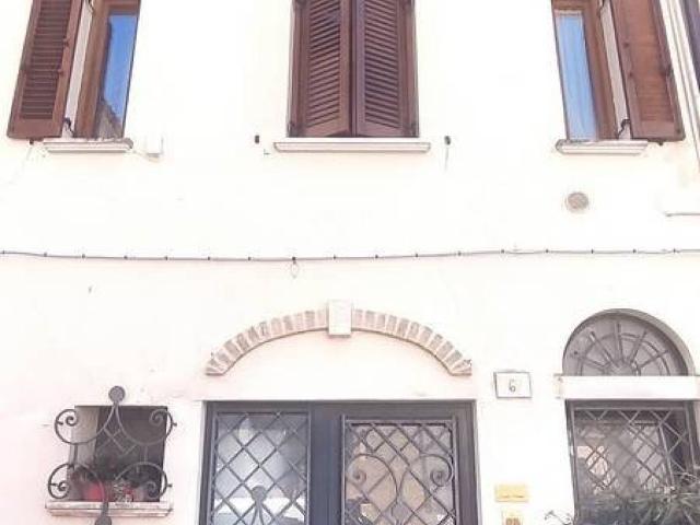 Casa indipendente in vendita a Ortona CH