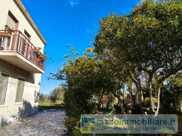 Casa indipendente in vendita a Ortona CH