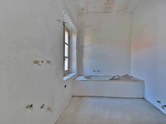 Casa indipendente in vendita a Ortovero SV