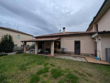 Casa indipendente in vendita a Orbetello GR