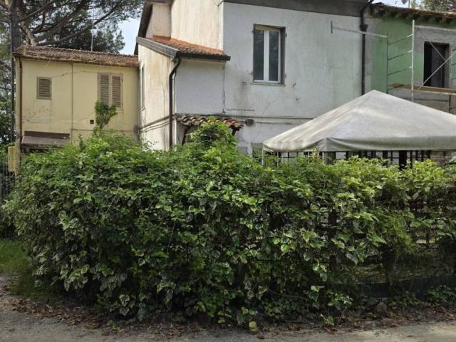 Casa indipendente in vendita a Orciano Pisano PI