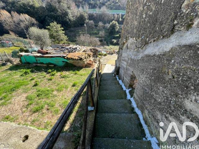 Casa indipendente in vendita a Orco Feglino SV