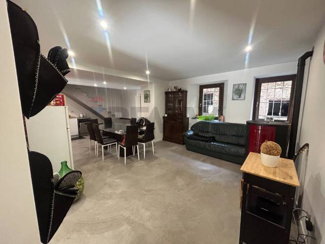 Casa indipendente in vendita a Orino VA