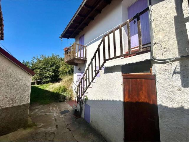 Casa indipendente in vendita a Ormea CN
