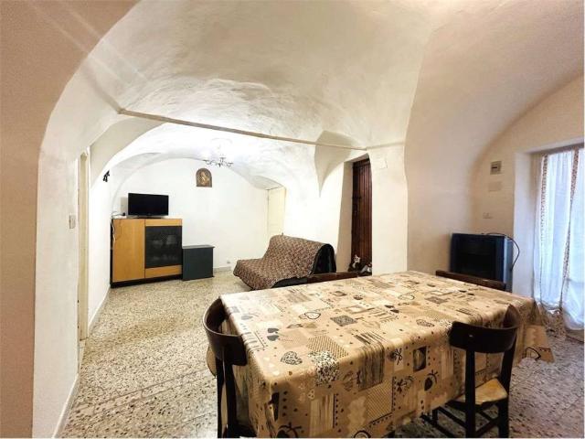 Casa indipendente in vendita a Ormea CN