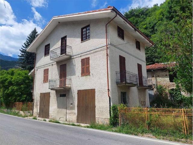 Casa indipendente in vendita a Ormea CN