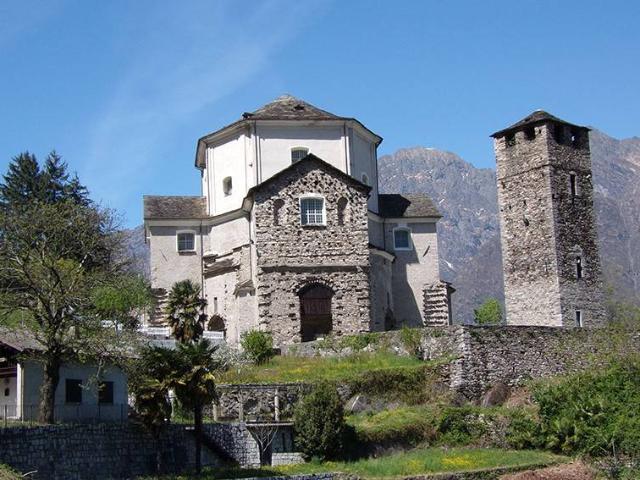Casa indipendente in vendita a Ornavasso VB