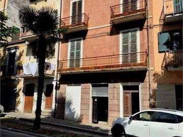 Casa indipendente in vendita a Orsogna CH