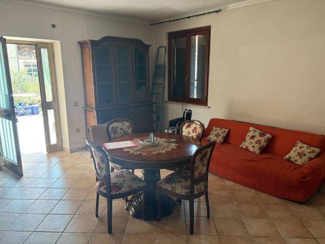 Casa indipendente in vendita a Ostiano CR