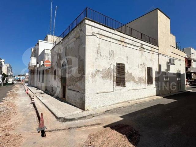 Casa indipendente in vendita a Ostuni BR