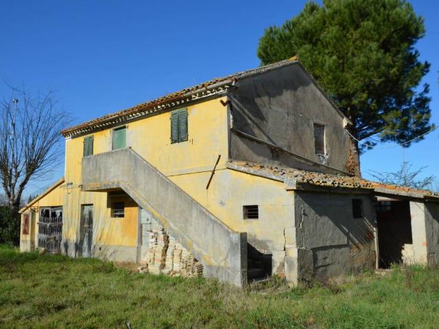 Casa indipendente in vendita a Osimo AN