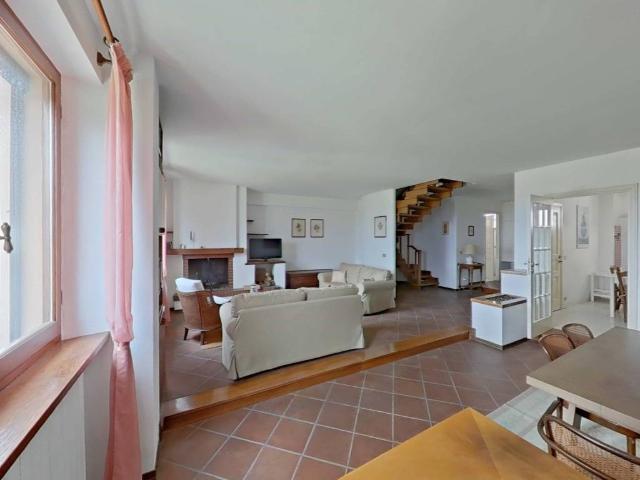 Casa indipendente in vendita a Osimo AN
