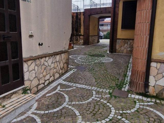 Casa indipendente in vendita a Ospedaletto d'Alpinolo AV