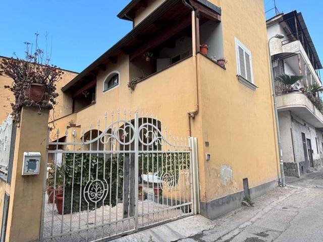 Casa indipendente in vendita a Ottaviano NA