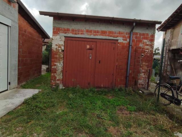Casa indipendente in vendita a Ottobiano PV