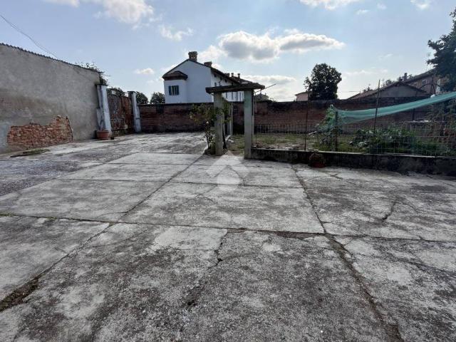 Casa indipendente in vendita a Oviglio AL
