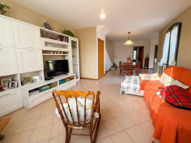 Casa indipendente in vendita a Ozzano dell'Emilia BO