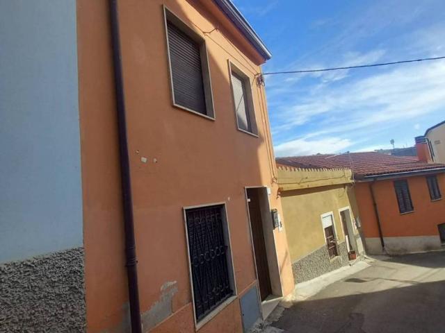 Casa indipendente in vendita a Ozieri SS
